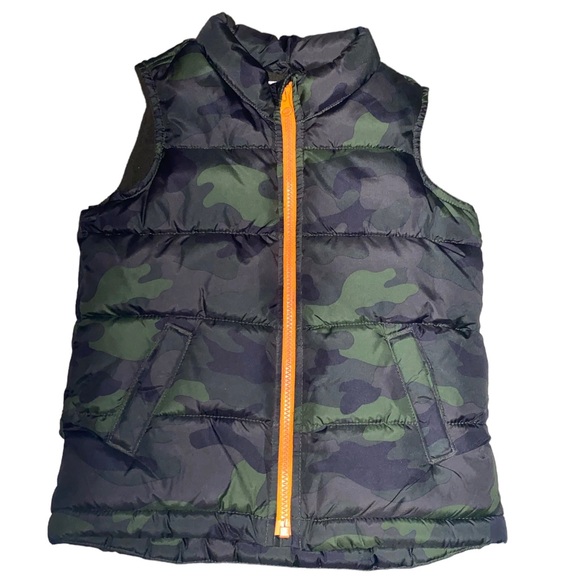 Old Navy Jackets & Coats Old Navy Camo Puffer Vest Size 5 Toddler